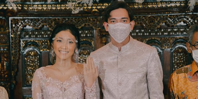 Posting Photos of His Engagement with Canti Tachril, Adipati Dolken Admits to Being Nervous