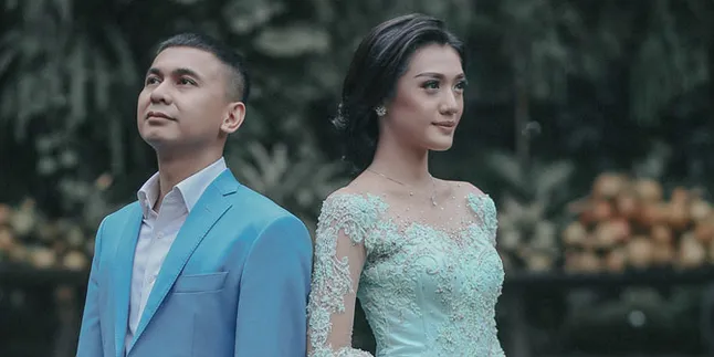 Posting Foto Melamar Anissa Aziza, Raditya Dika Diledek Netizen