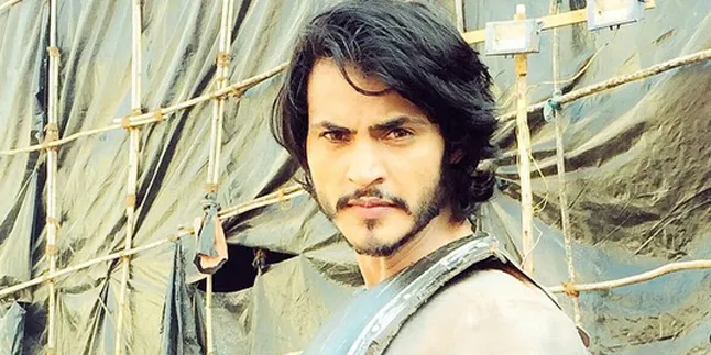 Posting Foto Salim, Ravi Bhatia Kangen Berat ke 'Jodha Akbar'?