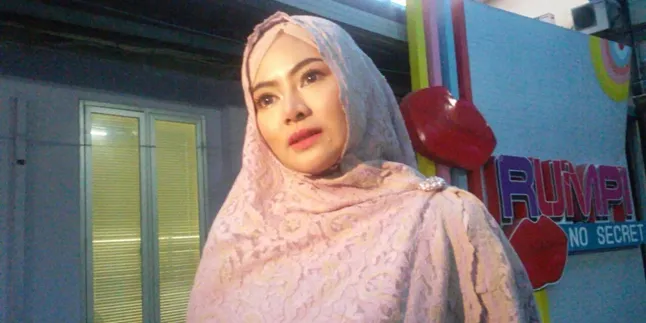 Posting Foto Seksi Sama Seperti Zina, Vitalia Sesha Kini Berhijab