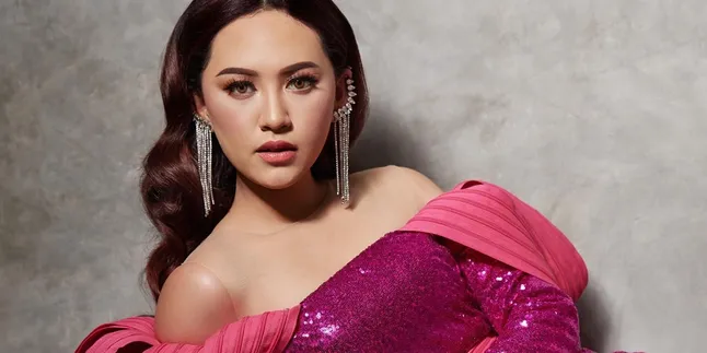 Posting IG Story Fitting Baju Nikahan Adat Jawa, Happy Asmara Bikin Netizen Heboh