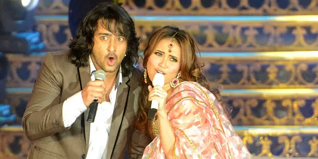 Posting Ini Usai Putus Dari Shaheer Sheikh, Ayu Disindir Netizen Posting Ini Usai Putus Dari Shaheer Sheikh, Ayu Disindir Netizen