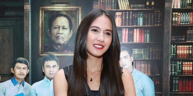 Posting Lukisan Dewi Soekarno Telanjang, Pevita Pearce Buka Suara Posting Lukisan Dewi Soekarno Telanjang, Pevita Pearce Buka Suara