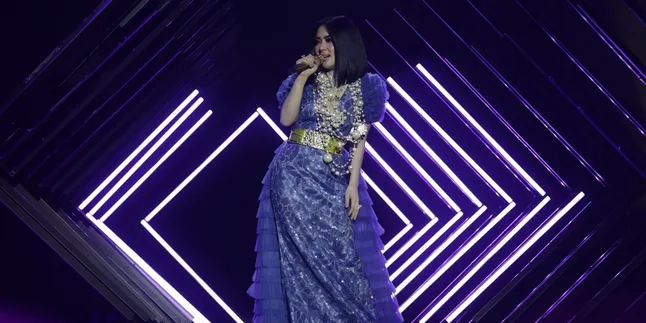 Potong Rambut Pendek, Syahrini: Makin Pendek, Tutup Potong Rambut Pendek, Syahrini: Makin Pendek, Tutup