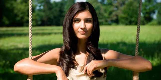 Potong Rambut Ala Cowok, Tuba Buyukustun 'Cinta Elif' 'Ganteng'!