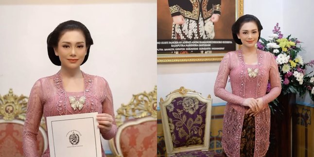 The Beautiful Portrait of Celine Evangelista Receiving a Noble Title from the Surakarta Palace, Her Name Changes to This