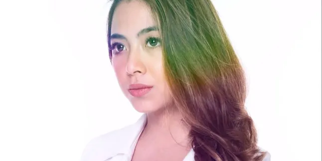 Potret Cantik Nadia Vega, Mantan Aldi Taher yang Kini Hidup Bahagia di Amsterdam Potret Cantik Nadia Vega, Mantan Aldi Taher yang Kini Hidup Bahagia di Amsterdam