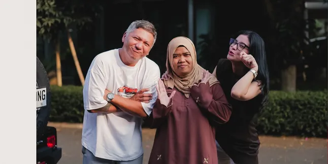 Gading Marten's Emotional Portrait Reveals Sadness Leaving Mbak Likha, Pray for Happiness
