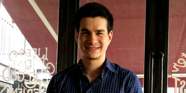 Potret Menyentuh Steve Emmanuel Gendong Bayi Andi Soraya