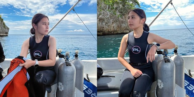 Portrait of Prilly Latuconsina Ready to Dive in the Waters of Kaimana, West Papua