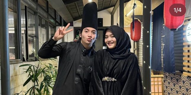 Portrait of Putri Delina Wearing Black Clothes with Her Boyfriend, Peci Jeffry Reksa Stands Tall as Parents' Expectations