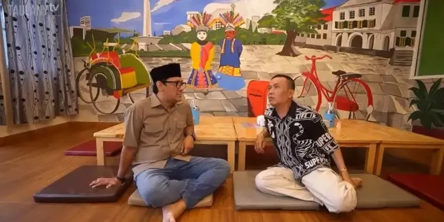 Potret Warung Makan Milik Ayah Ojak yang Kental Nuansa Betawi, Pakai Desain Sendiri Potret Warung Makan Milik Ayah Ojak yang Kental Nuansa Betawi, Pakai Desain Sendiri