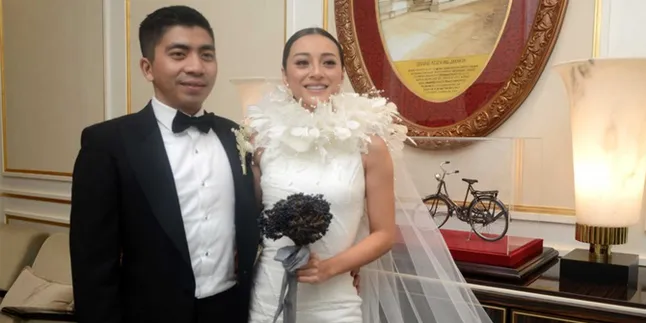 Presenter Lolita Agustine Resmi Dinikahi Benjamin Pandelaki