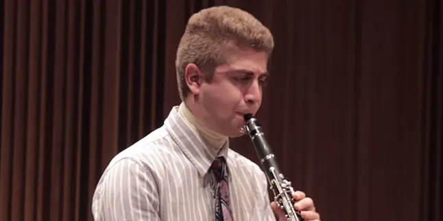 Pria Ini Menggugat Mantan Pacarnya Karena Mensabotase Karir Musiknya