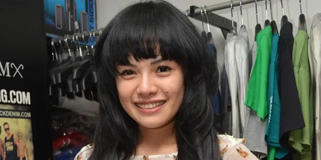 Pria-Pria Yang 'Dekat' Dengan Nikita Mirzani