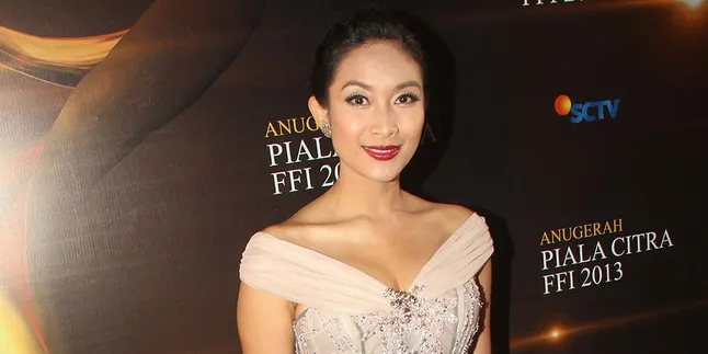 Prihatin Kasus Pelanggaran HAM, Happy Salma Buat Film Prihatin Kasus Pelanggaran HAM, Happy Salma Buat Film