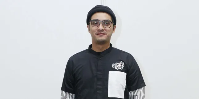 Prihatin Melihat Kondisi Para Korban Gempa Cianjur, Ricky Harun Galang Dana Untuk Beri Bantuan