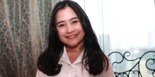 Prilly Latuconsina Kembali Perankan Karakter Baik-Baik Prilly Latuconsina Kembali Perankan Karakter Baik-Baik
