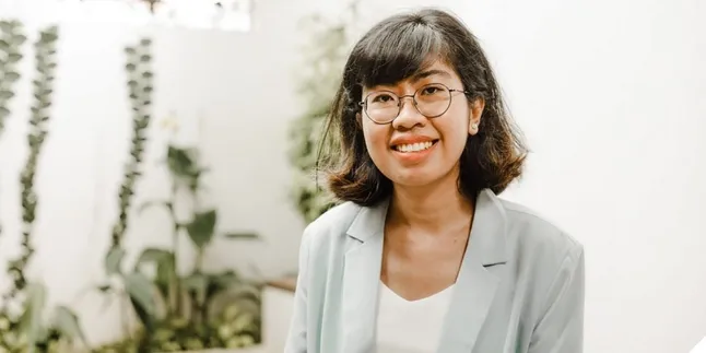 Profile of Afutami, Founder of Think Policy and Environmental Economist Who Voices 17+8 People's Demands
