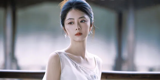 Profile of Tan Song Yun, the Beautiful Actress Who Co-Stars with Hou Minghao in the Chinese Drama The Unclouded Soul