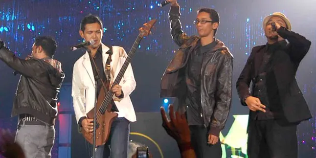 Promo di Internet, Album Baru Bondan & Fade2Black Laku Ribuan Copy