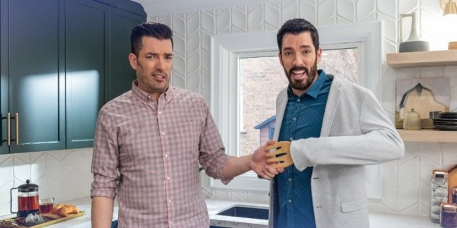 'Property Brothers', Fun Renovating Houses with the Handsome Twins Drew & Jonathan Scott