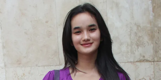 Psikolog : Mungkin Ulah Faby Marcelia Jual Sensualitas dan Sensasi