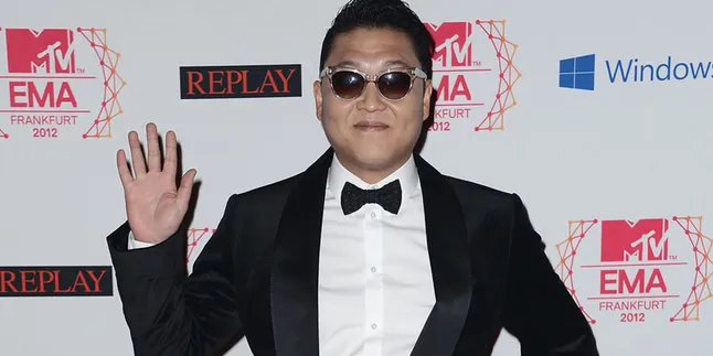 PSY: Terima Kasih MTV EMA!  Terima Kasih Semua!