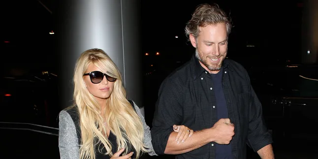 Pulang Bulan Madu, Apa Kesibukan Pertama Jessica Simpson? Pulang Bulan Madu, Apa Kesibukan Pertama Jessica Simpson?