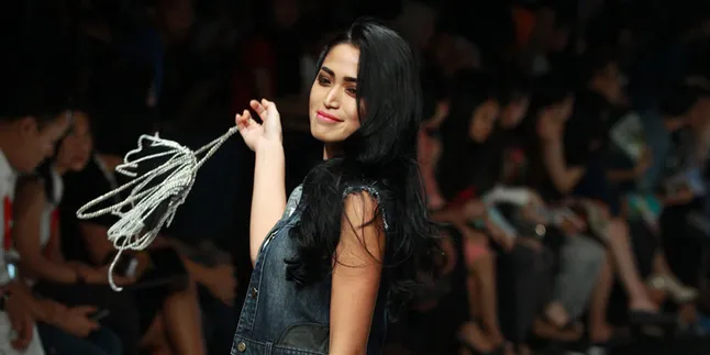 Pulang Dari Amerika, Jessica Iskandar Lebih Montok Pulang Dari Amerika, Jessica Iskandar Lebih Montok
