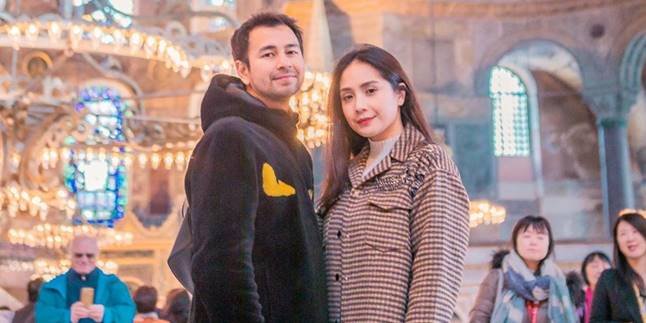 Returning from a World Tour Vacation, Raffi Ahmad Reveals Nagita Slavina's Late Menstruation