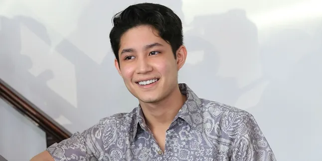Pulang ke Indonesia, Teuku Rassya Kangen-Kangenan Dengan Keluarga