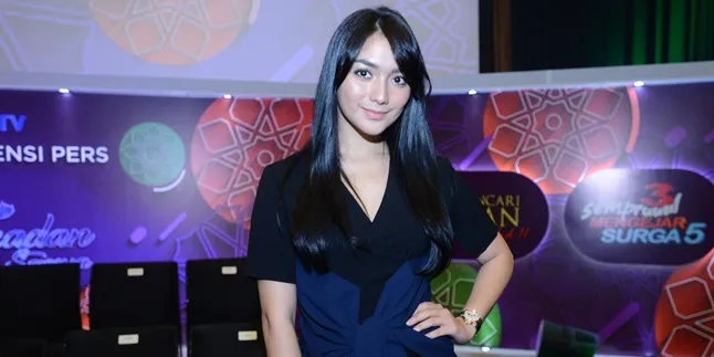 Pulang Umrah, Ini Jawaban Citra Kirana Saat Ditanya Tentang Hijab