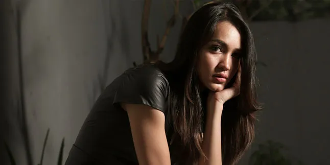 Punya Badan Tinggi, Melayu Nicole Susah Dapat Cowok? Punya Badan Tinggi, Melayu Nicole Susah Dapat Cowok?