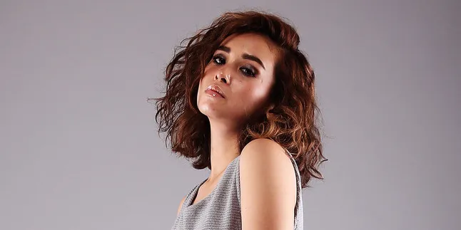 Punya Banyak Inspirasi, Ayushita Suka Make Up Sejak Usia 3 Tahun