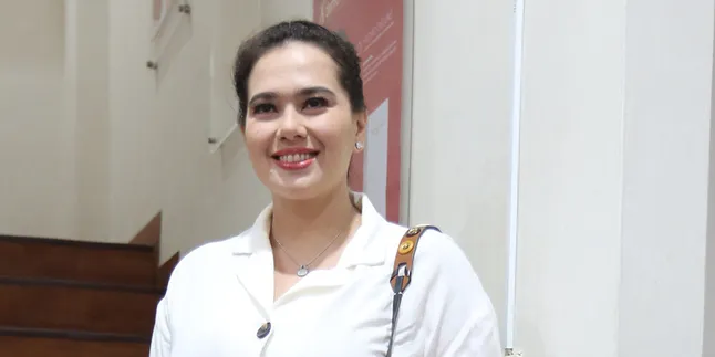 Punya Masalah dengan Jerawat, Catherine Wilson Punya Budget Buat Perawatan