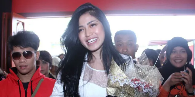 Punya Pacar Baru, Jessica Iskandar Tak Curhat ke Olga