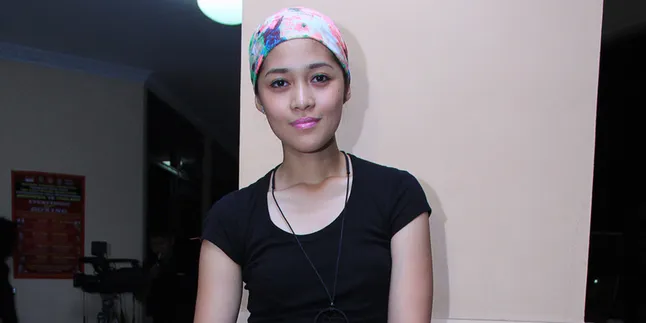 Punya Pasangan Anak Band, Gracia Indri Tak Gentar Hadapi Fans? Punya Pasangan Anak Band, Gracia Indri Tak Gentar Hadapi Fans?