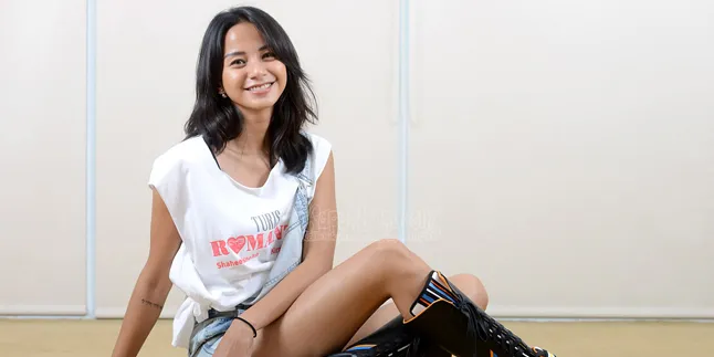 Pusing Persiapan Nikah, Kirana Larasati: Aku Serahin Ke Orang Tua Pusing Persiapan Nikah, Kirana Larasati: Aku Serahin Ke Orang Tua
