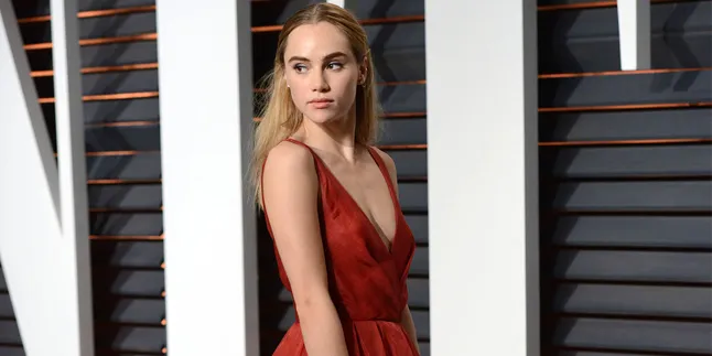 Putus Dari Bradley Cooper, Inikah Pacar Baru Suki Waterhouse? Putus Dari Bradley Cooper, Inikah Pacar Baru Suki Waterhouse?