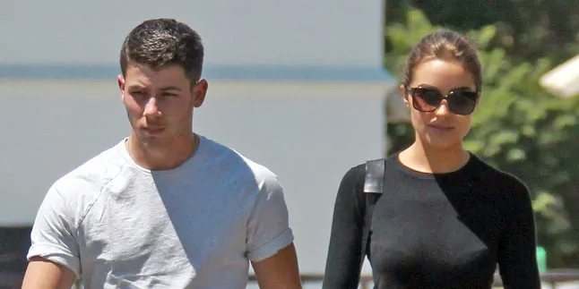 Putus Dari Nick Jonas, Olivia Culpo Tulis Pesan Menyayat Hati