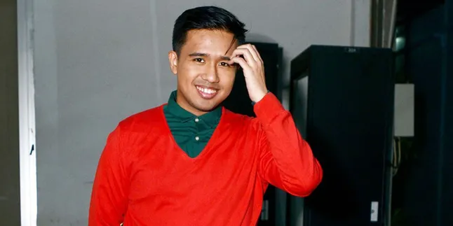 Putus Dari Pamela Bowie, Joshua Kapok Pacari Artis?