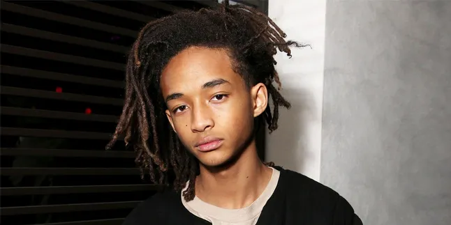 Putus Dari Sarah Snyder, Jaden Smith Sudah Gandeng Pacar Baru