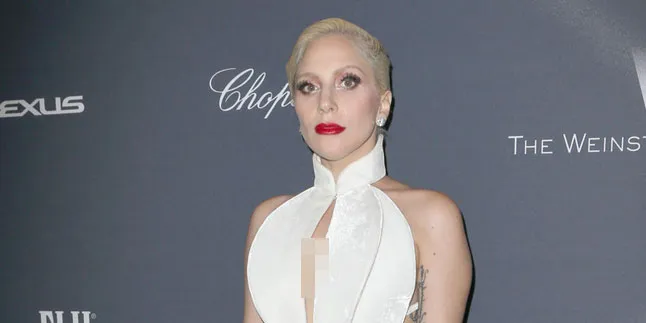 Putus Dari Taylor Kinney, Lady Gaga Pacaran Dengan Pria 61 Tahun? Putus Dari Taylor Kinney, Lady Gaga Pacaran Dengan Pria 61 Tahun?