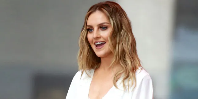 Putus Dari Zayn Malik, Perrie Edwards Punya Pacar Baru? Putus Dari Zayn Malik, Perrie Edwards Punya Pacar Baru?