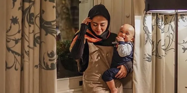 Putuskan Berhijab, Ini Perkataan Menyentuh Rachel Vennya