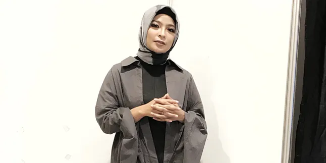 Putuskan Berhijab, Tantri Kotak Mengaku Sudah Ingin Sejak Lama Putuskan Berhijab, Tantri Kotak Mengaku Sudah Ingin Sejak Lama