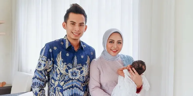 Rachel Vennya Klarifikasi Soal Rumor Beri Uang Tutup Mulut ke Selingkuhan Niko Rachel Vennya Klarifikasi Soal Rumor Beri Uang Tutup Mulut ke Selingkuhan Niko
