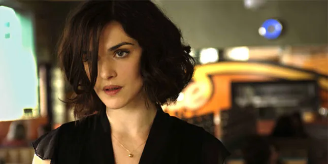 Rachel Weisz, Istri Yang Berhasrat Jadi Musuh Bond