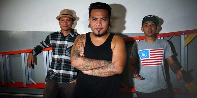 Radio Streaming Endank Soekamti Tetap 'Rangkul' Kamtis Luar Jawa